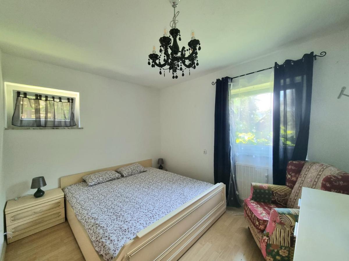 Lovely Spacious Apartment-80M2-Old Style-Tourist Area Rauth Bagian luar foto